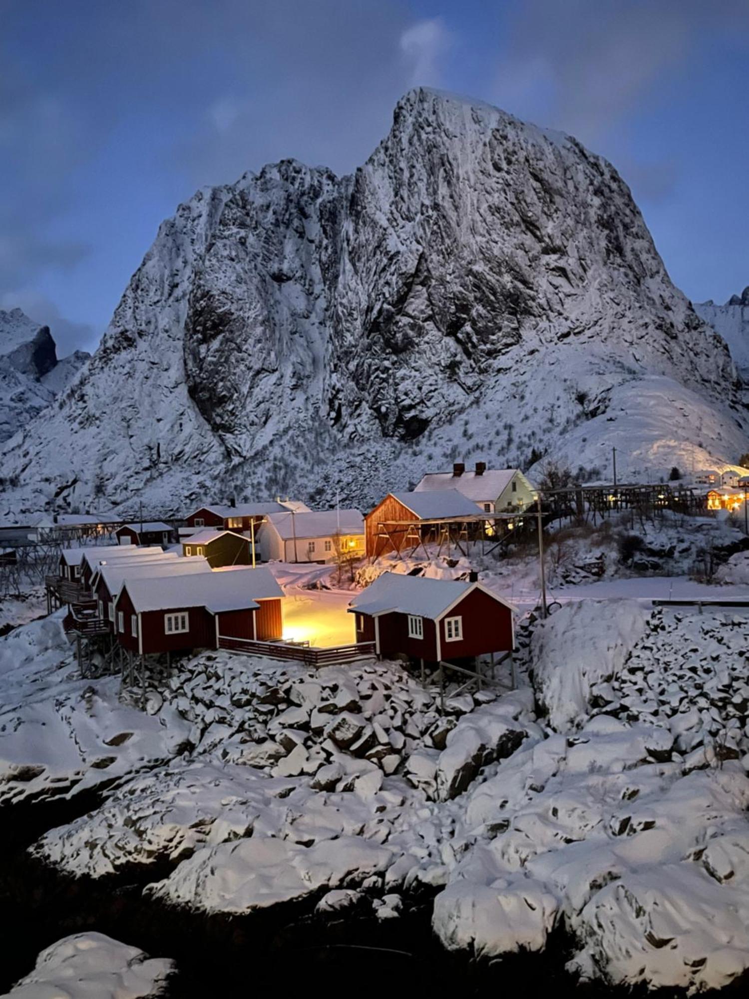 A, The Far End Of Lofoten, Top Apartment. Sørvågen 외부 사진